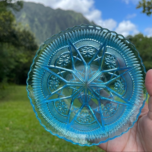 Blue Glass Serving Bowls Set Of 2 Snowflakes Stars Ruffled Rim Vintage - Picture 5 of 14